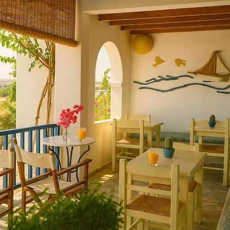 Beachfront Bocamviglies Rooms - Naoussa Bespoke View Exteriör bild